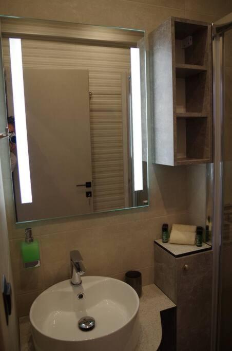 Seafront Centre Ouranoupoli Apartment Exterior photo